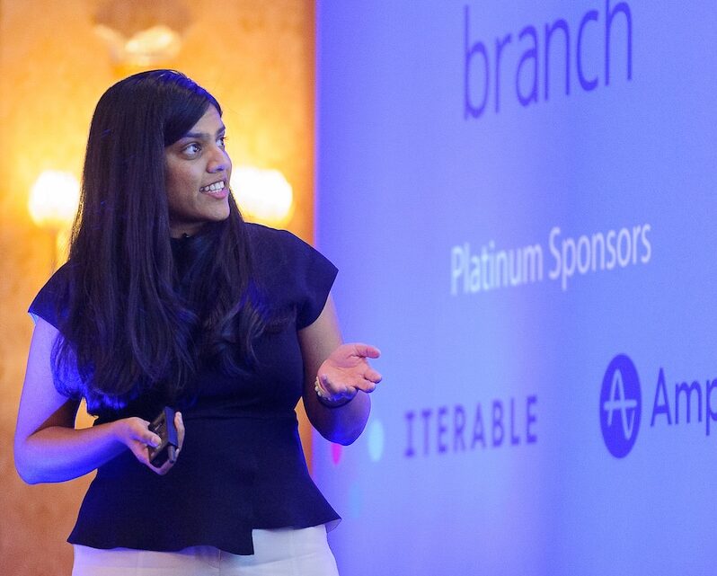 Image of Target's Silvia Ambrose presenting at the Leaders in Mobile Growth Melbourne event.